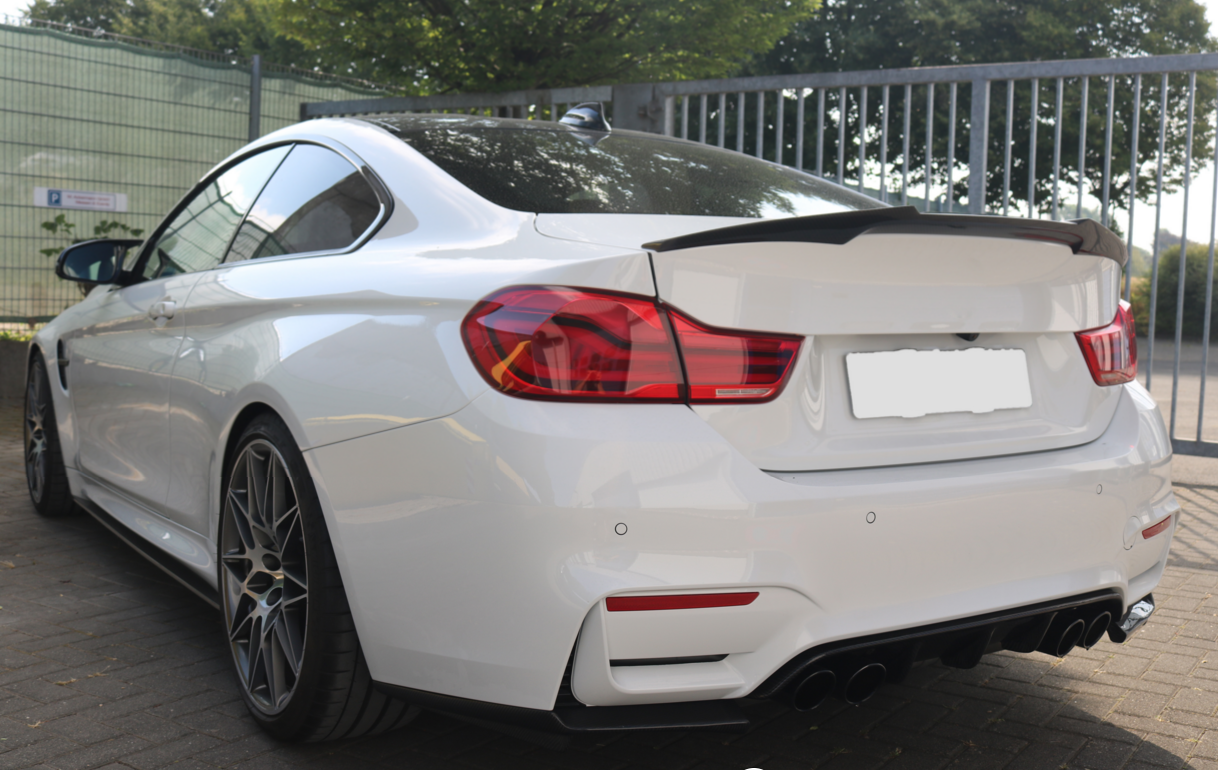 BMW M4 F82, 4 Series F32 Coupé (2014-2020) V Style Trunk Spoiler Carbon Fiber