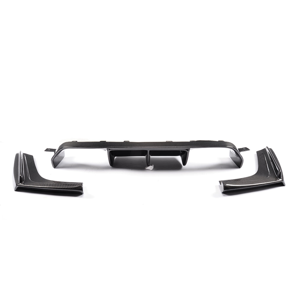 BMW M3, M4 (F80 Sedan F82 Coupé, F83 Cabrio) V Style 3 Piece Rear Diffuser Carbon Fiber